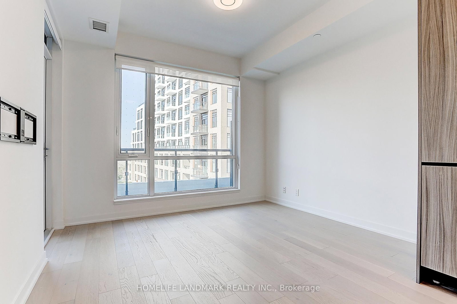7950 Bathurst Street, Unit B-532 - Photo 17
