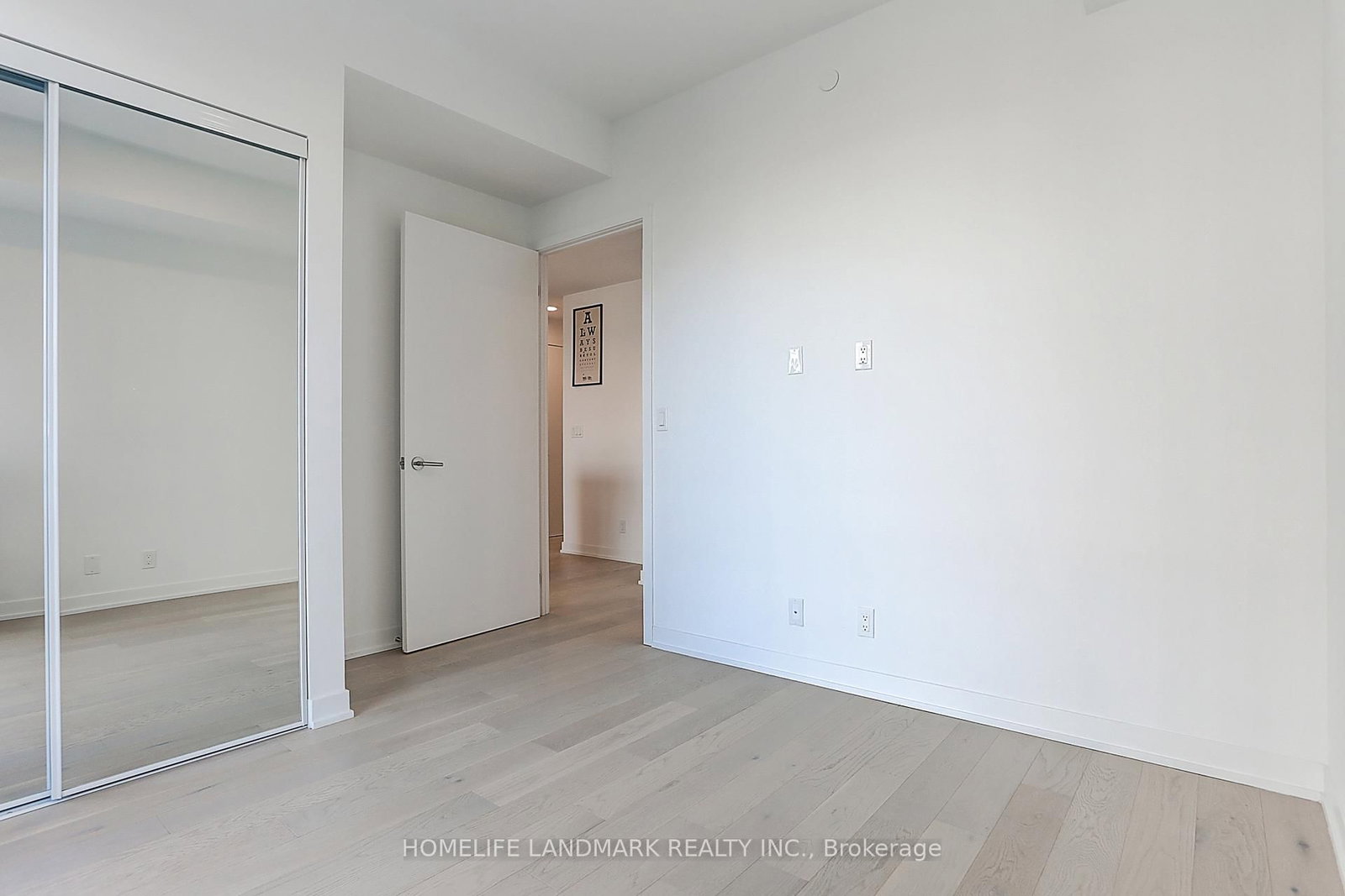 7950 Bathurst Street, Unit B-532 - Photo 24