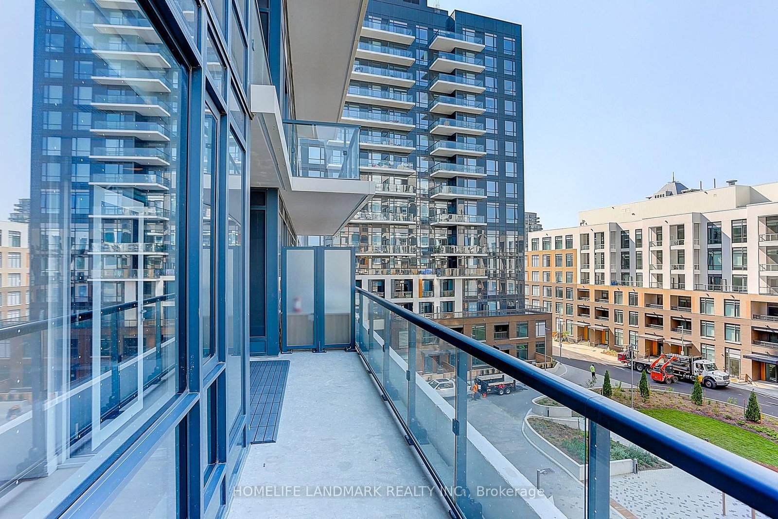 7950 Bathurst Street, Unit B-532 - Photo 29