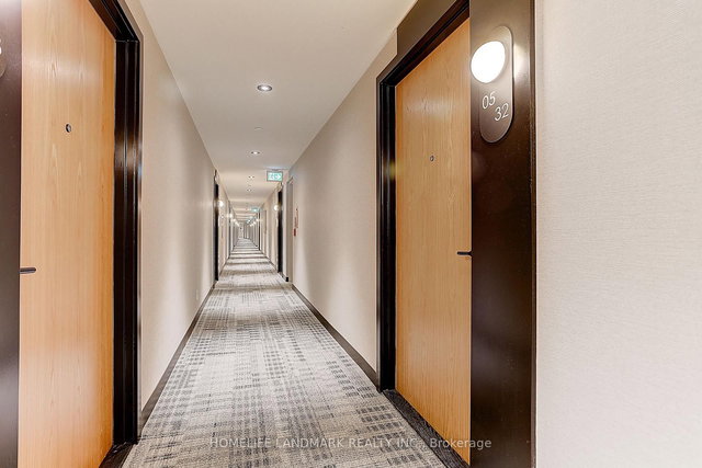 B-532 - 7950 Bathurst Street