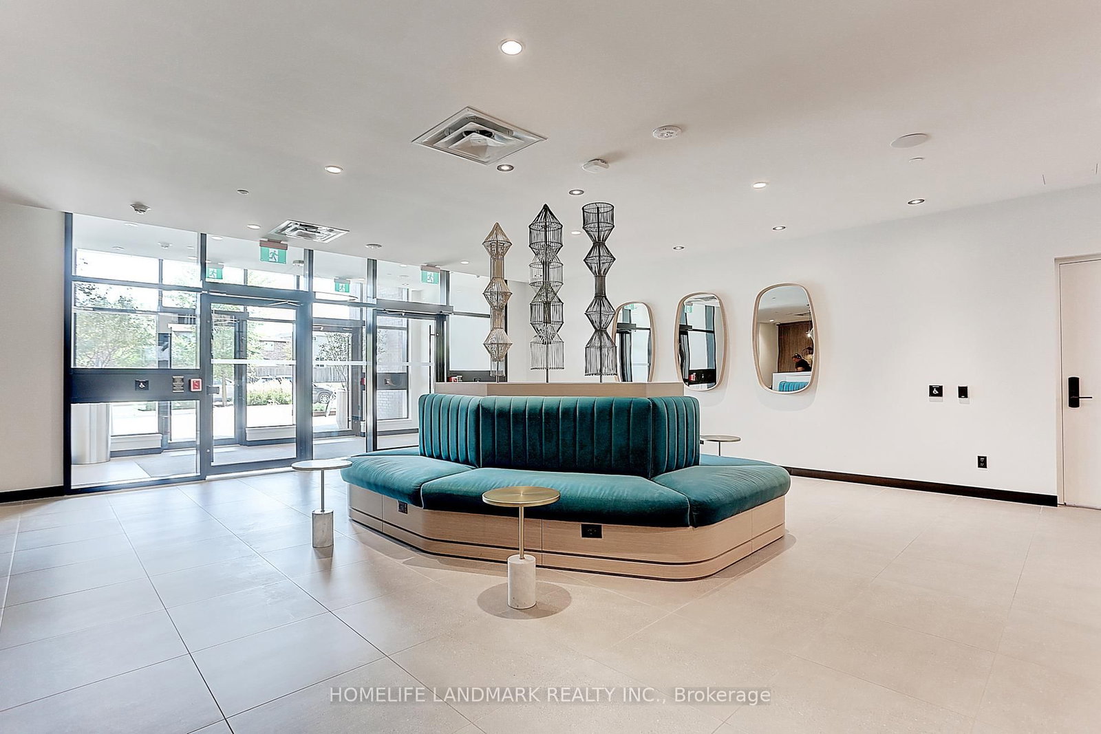 7950 Bathurst Street, Unit B-532 - Photo 32