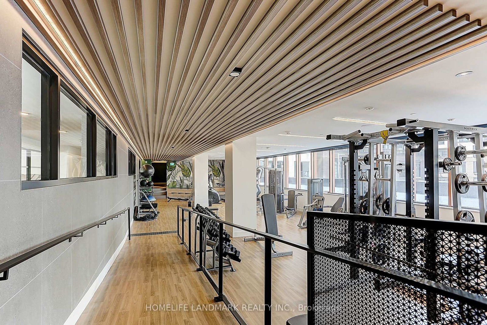 7950 Bathurst Street, Unit B-532 - Photo 39