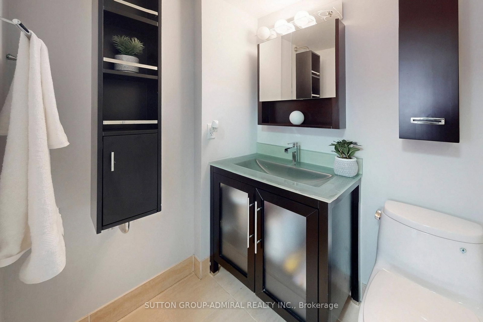 81 Townsgate Drive • #Ph208 • Vaughan, ON photo 17