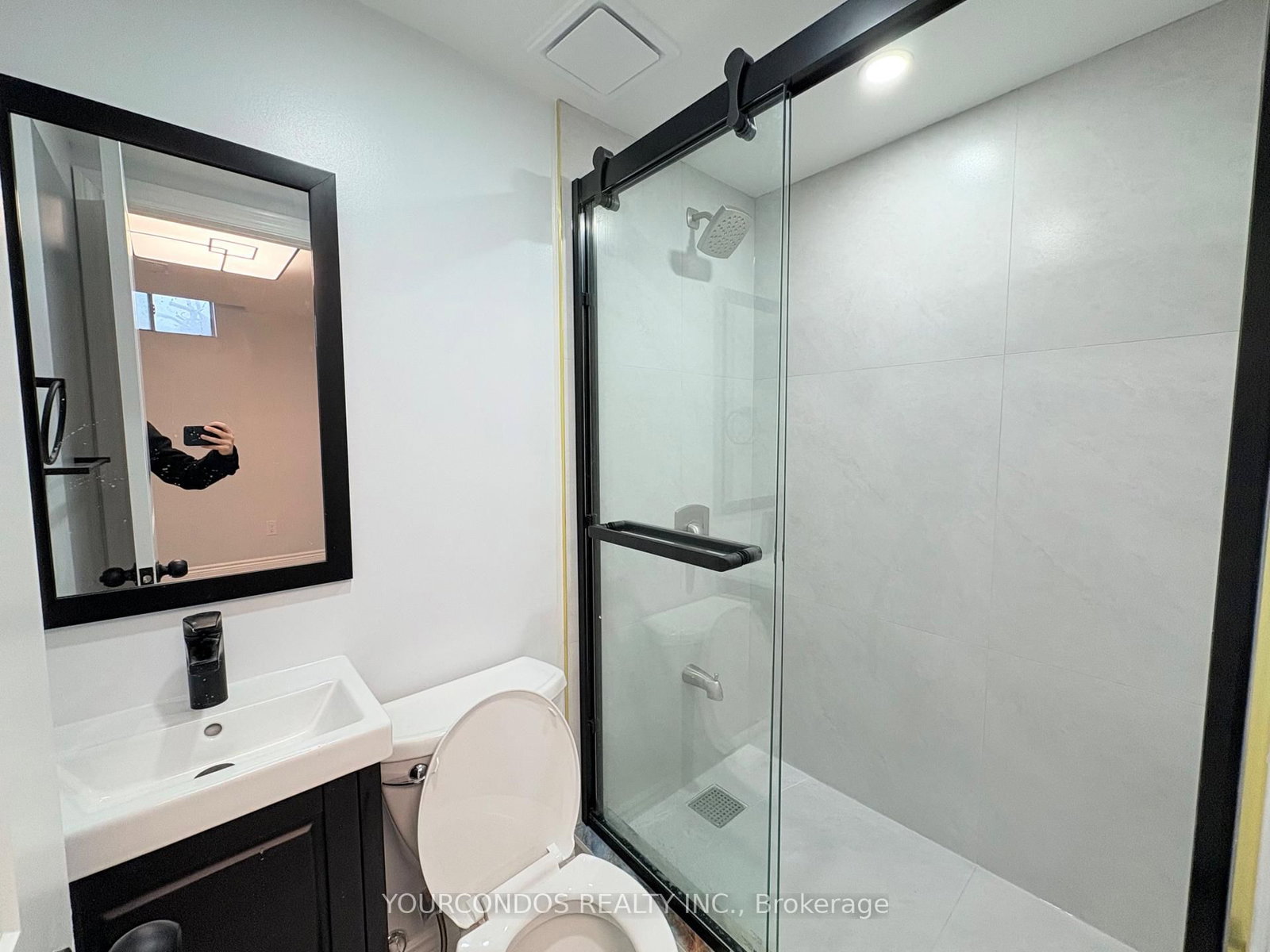 30 Lavron Court, Unit Bsmt - Photo 11