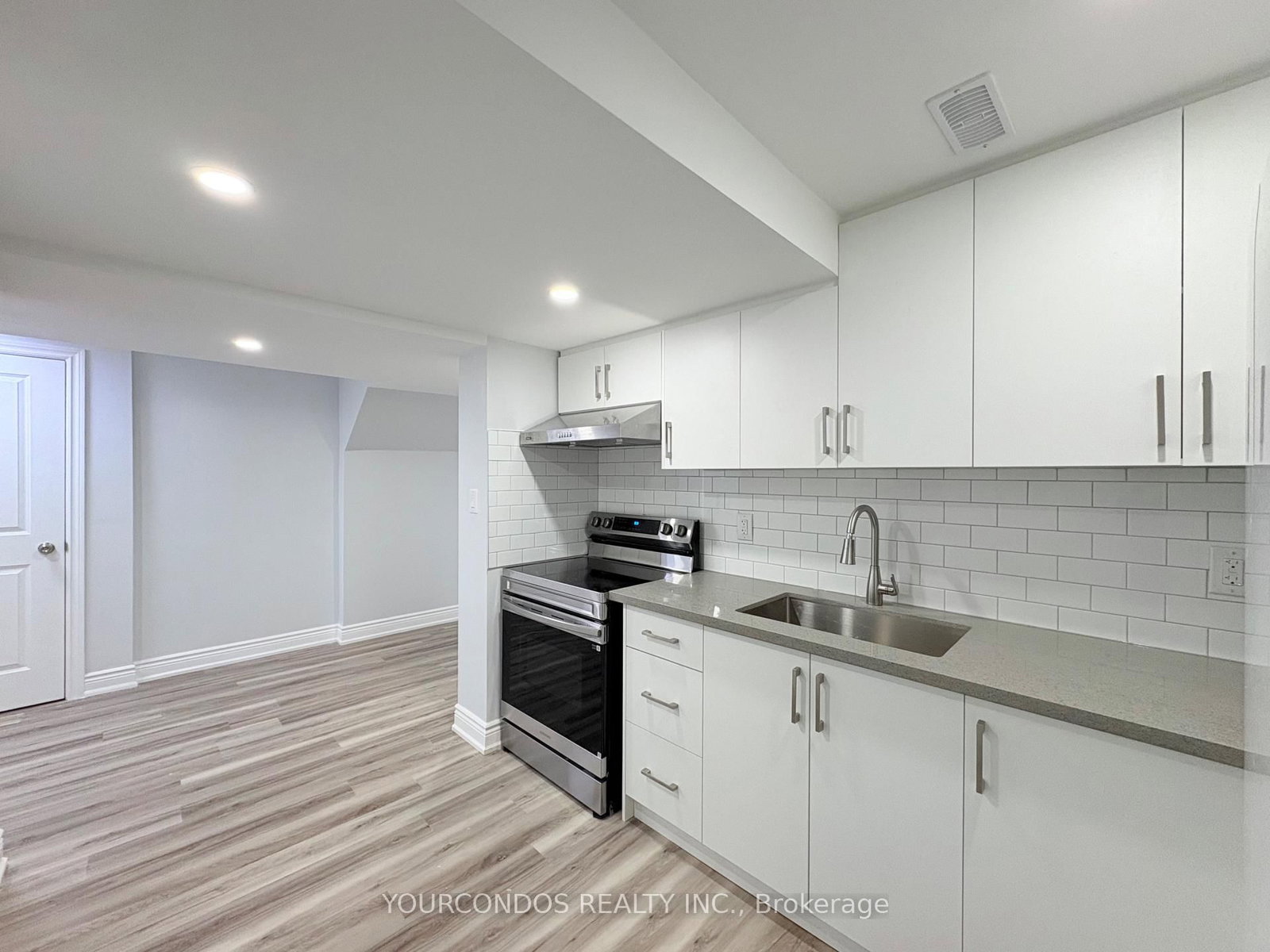 30 Lavron Court, Unit Bsmt - Photo 5