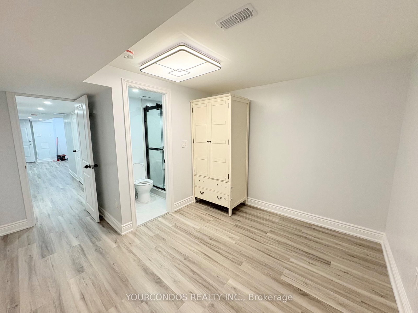 30 Lavron Court, Unit Bsmt - Photo 8