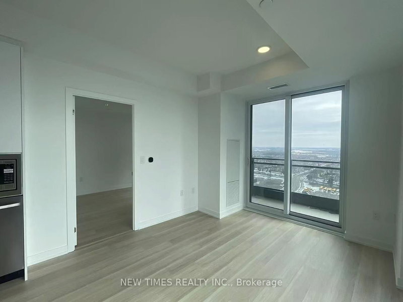 2002 - 9793 Markham Rd, Markham, L6E 0W5 | Image 2