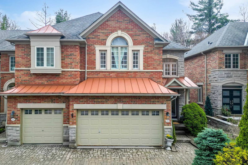 112 Westbury Crt, Richmond Hill, L4S 2L3 | Image 2