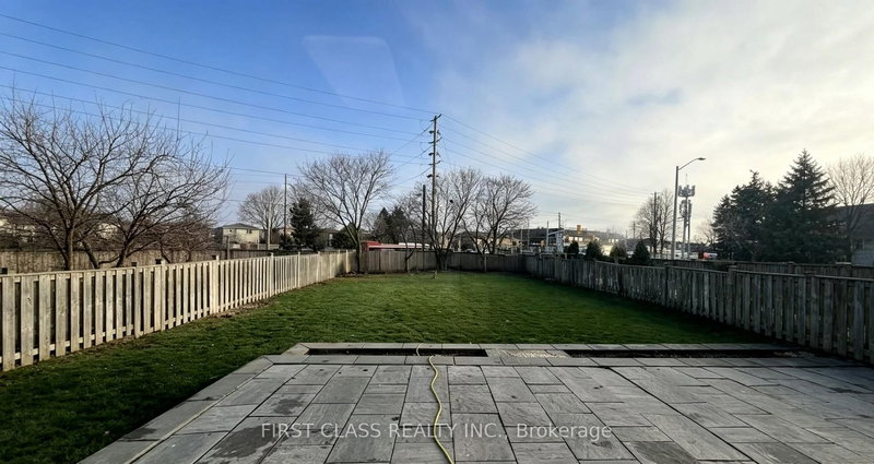 51 Chase Crt, Markham, L3S 1V6 | Image 3