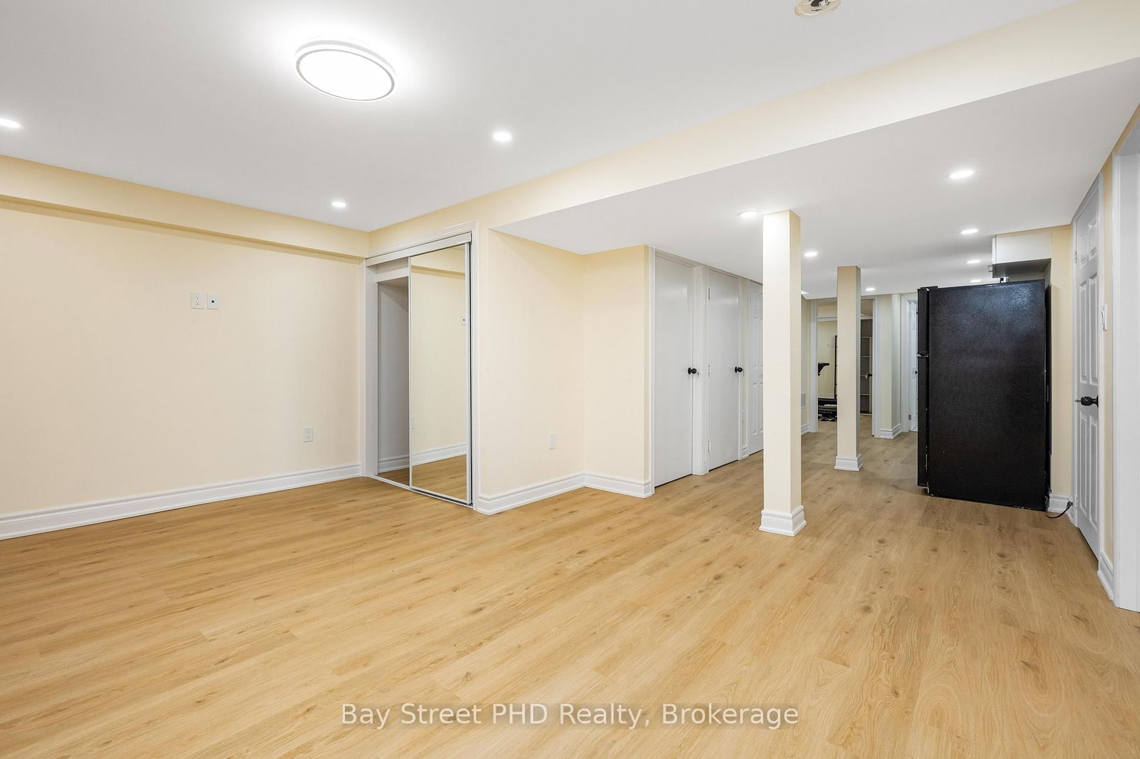 37 Macadam Road, Unit Basement - Photo 10