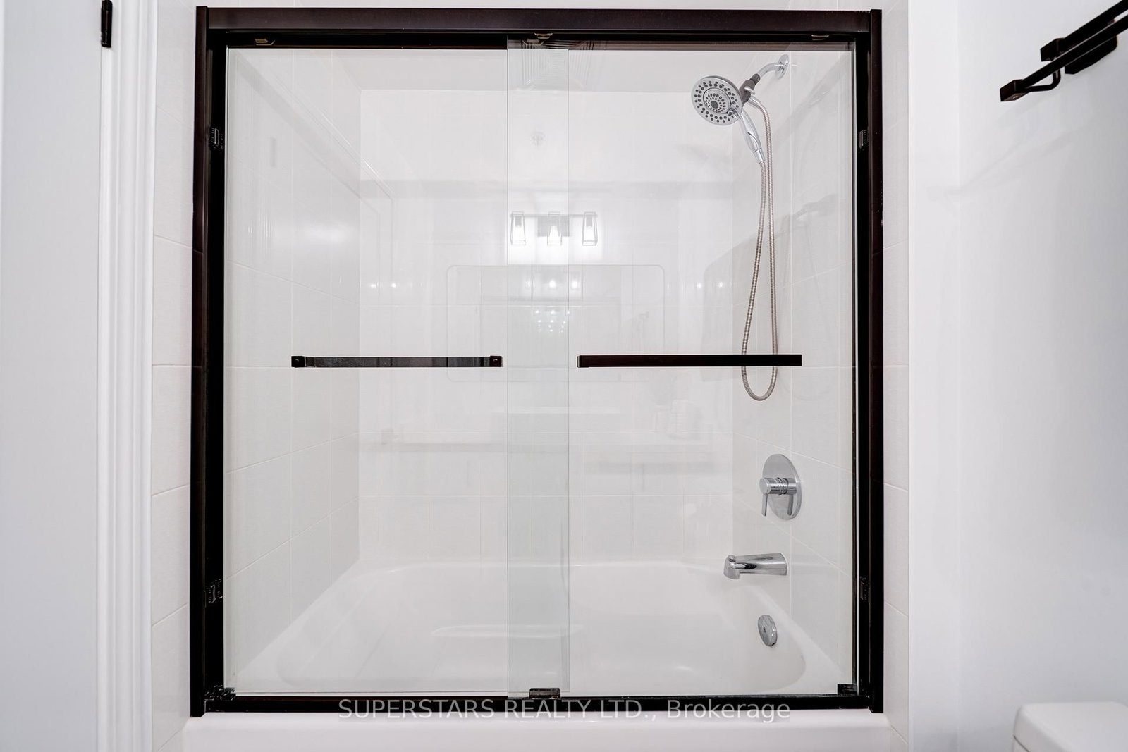 11611 Yonge Street, Unit 525 - Photo 12