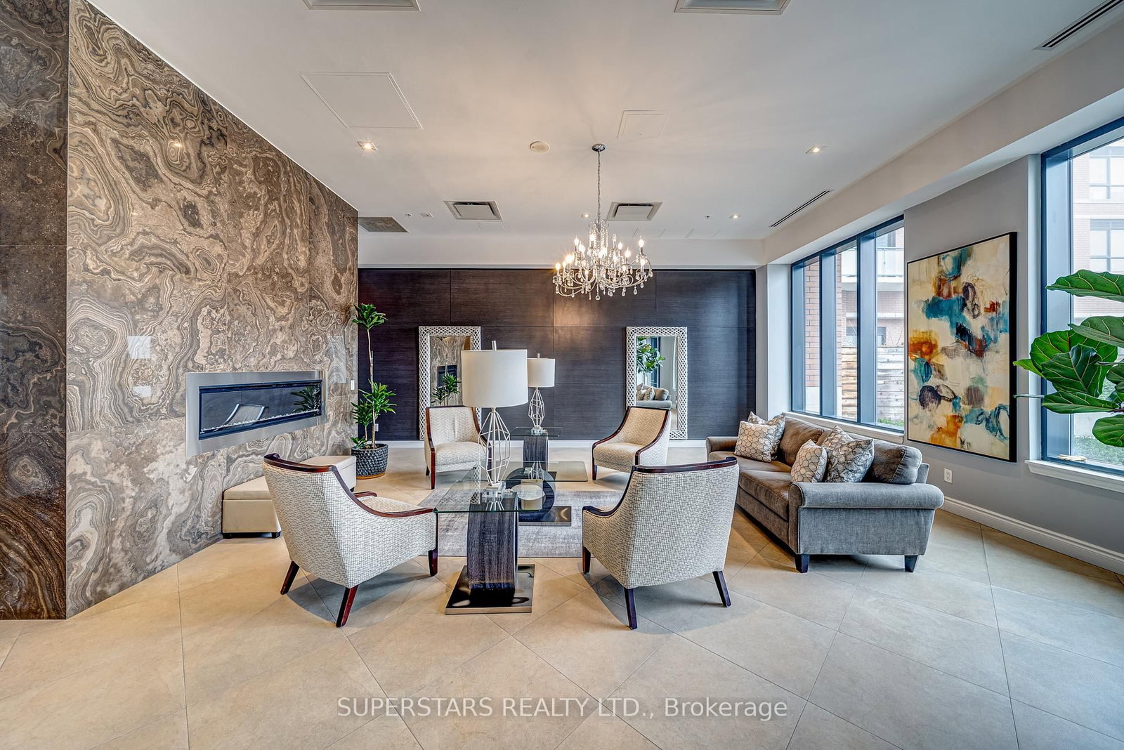 11611 Yonge Street, Unit 525 - Photo 18