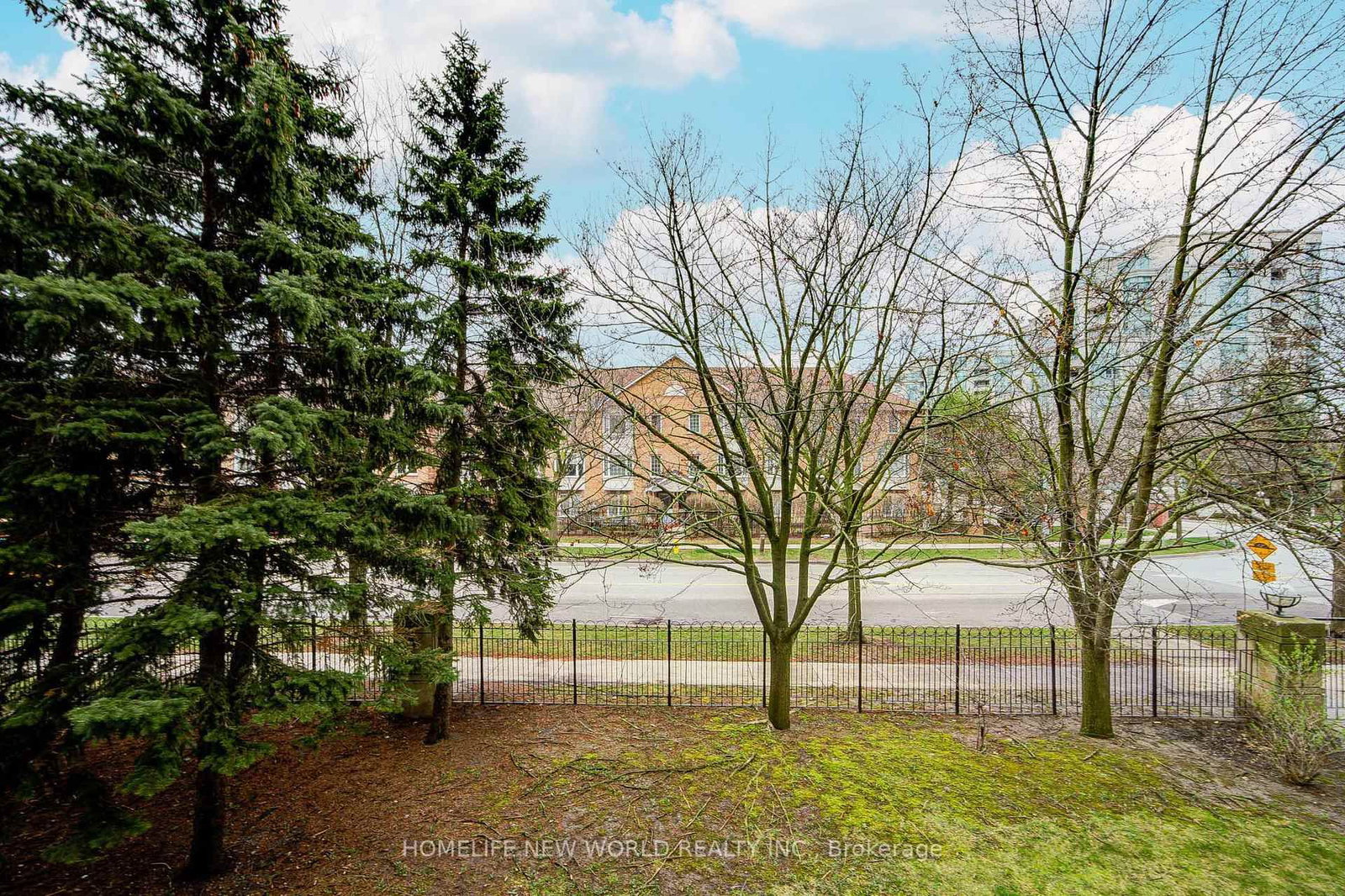 81 Townsgate Drive, Unit 205 - Photo 36