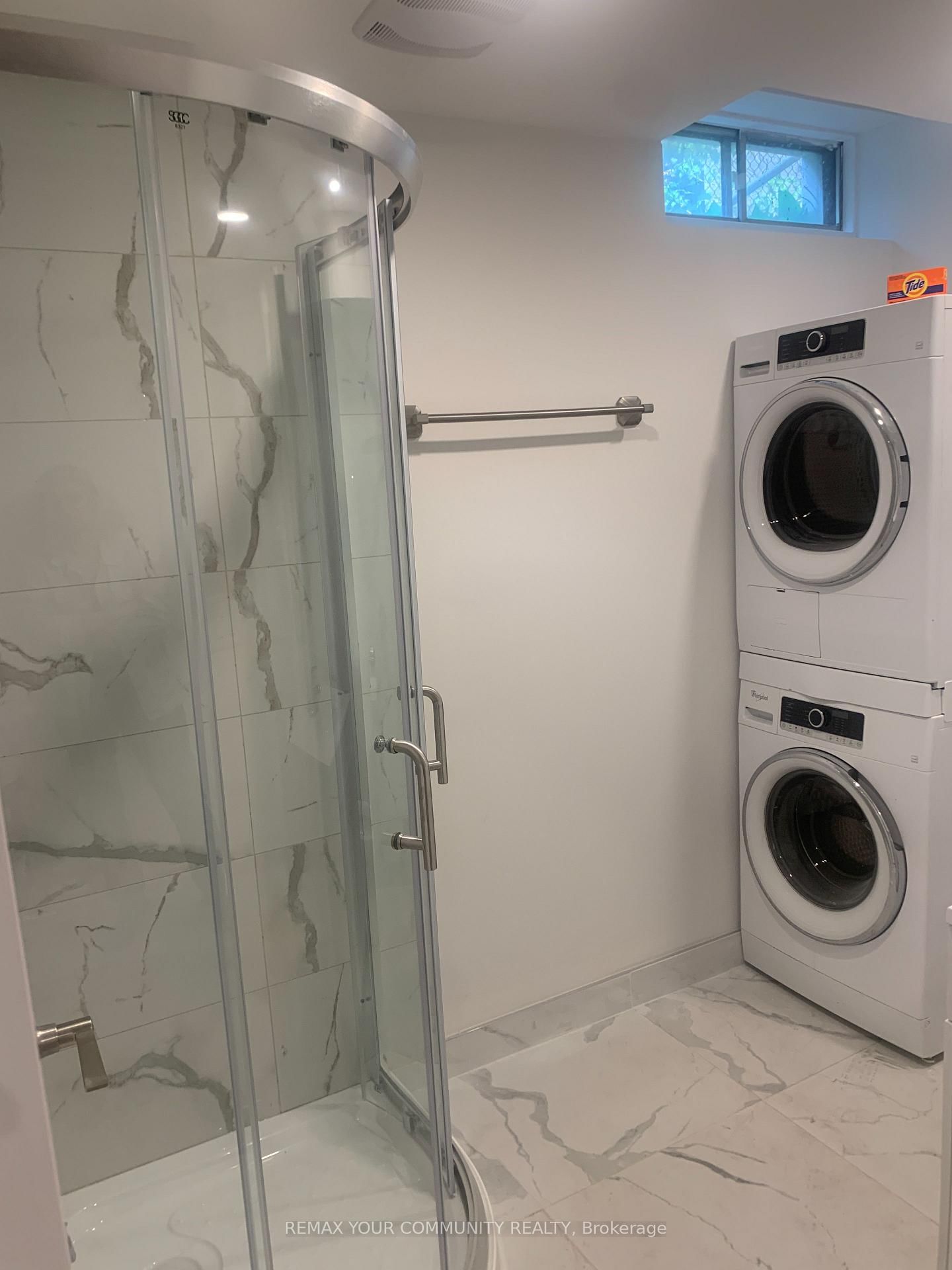 371 Selby Crescent, Unit Basement - Photo 3