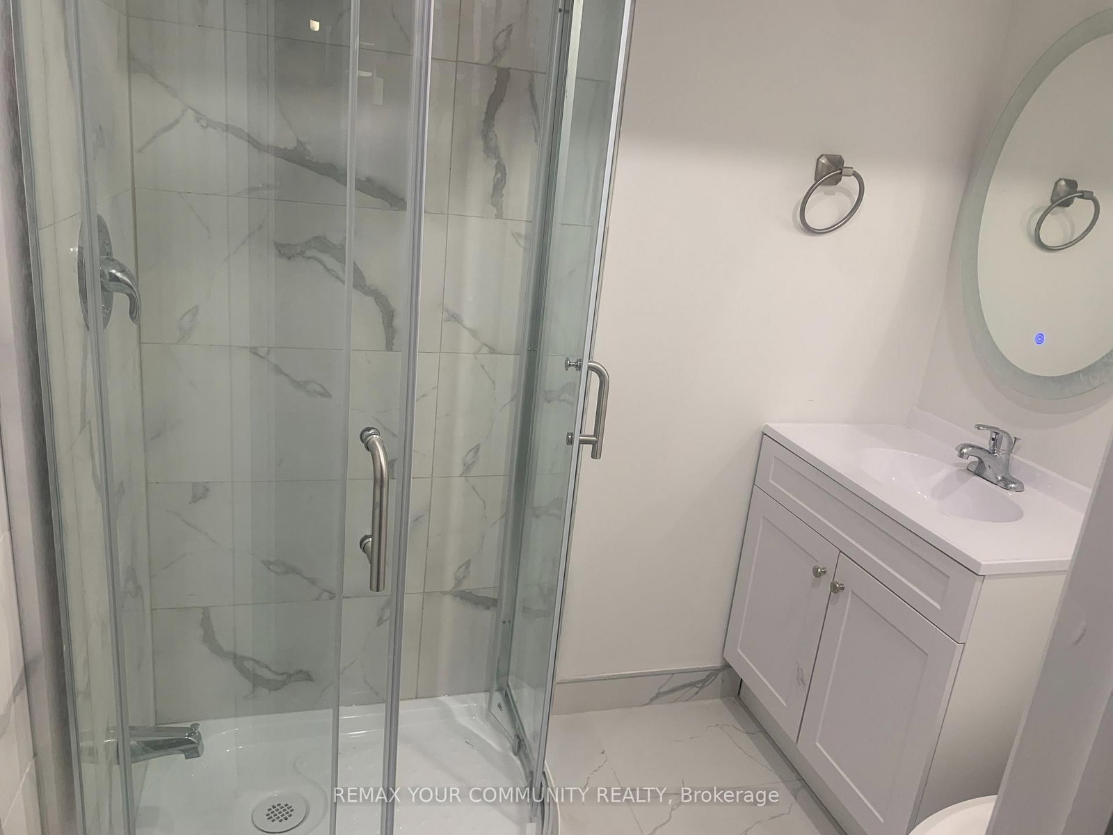 371 Selby Crescent, Unit Basement - Photo 4