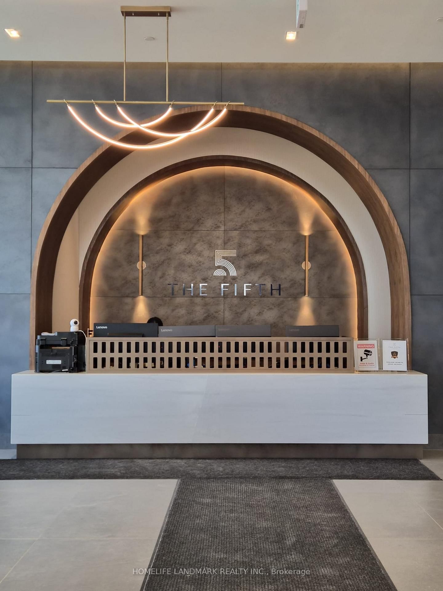 27 Korda Gate, Unit 1607 - Photo 4