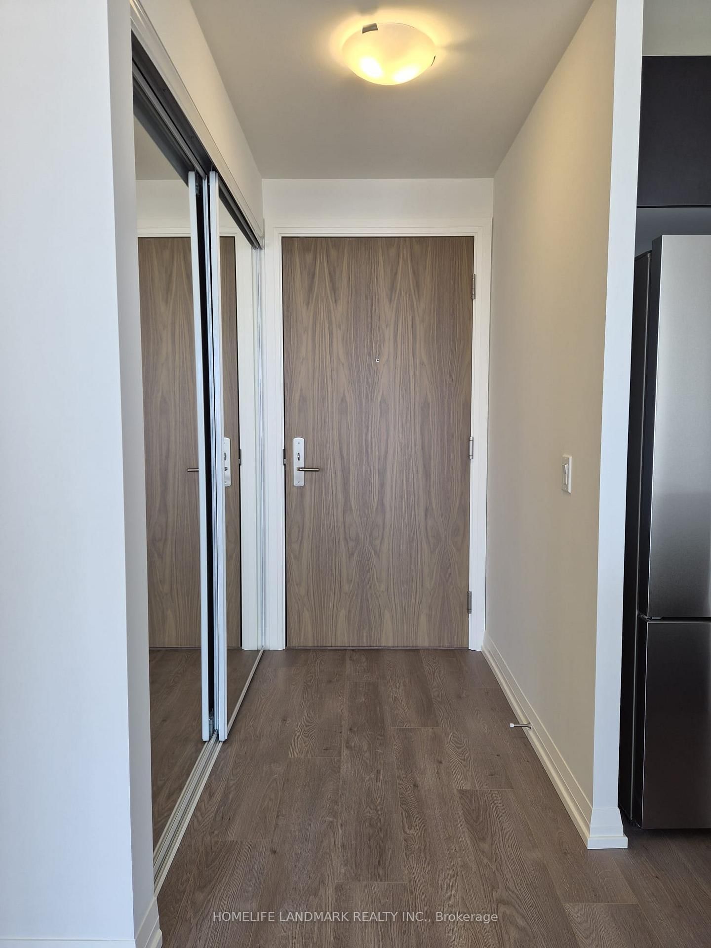 27 Korda Gate, Unit 1607 - Photo 7