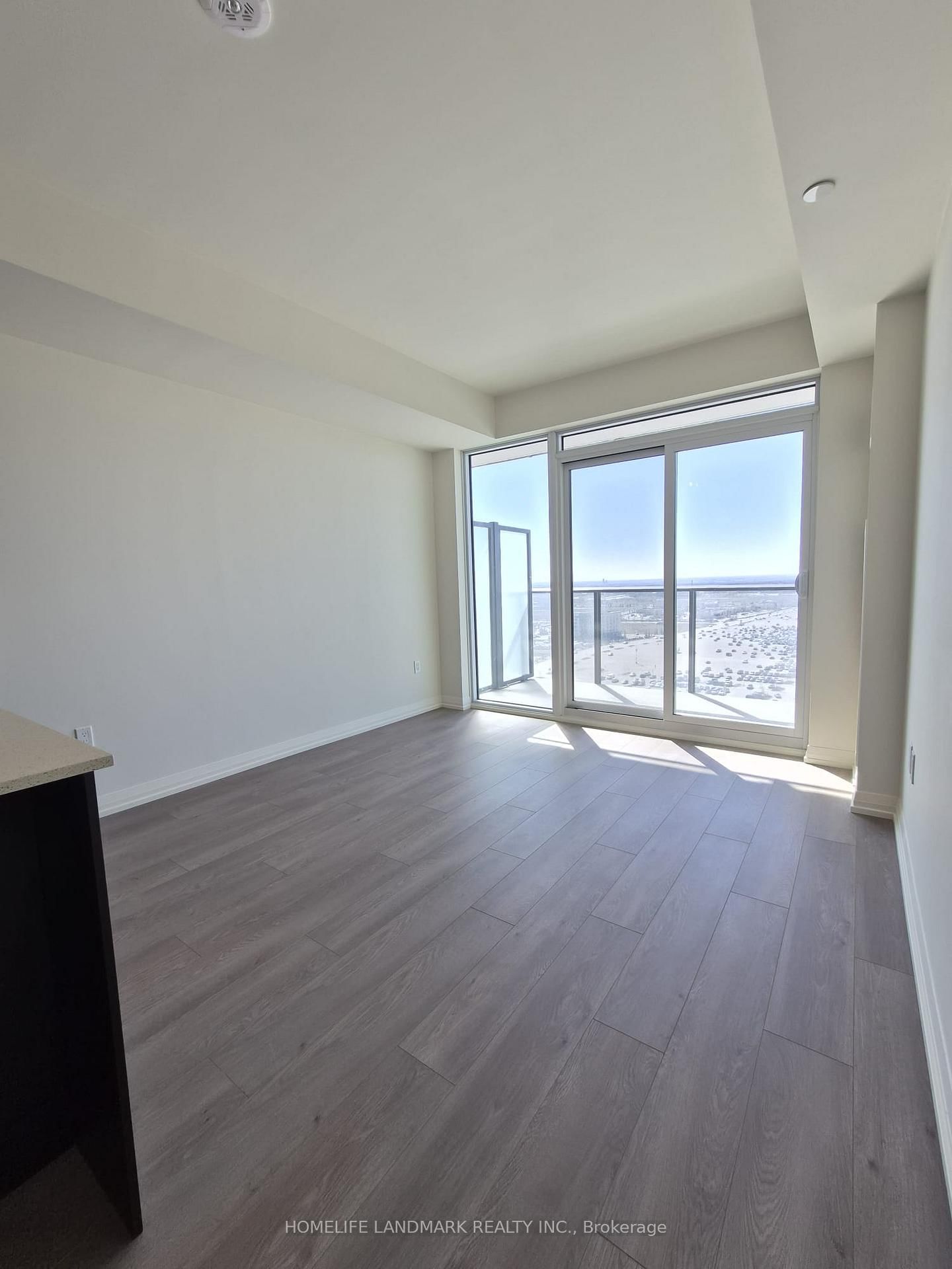 27 Korda Gate, Unit 1607 - Photo 9