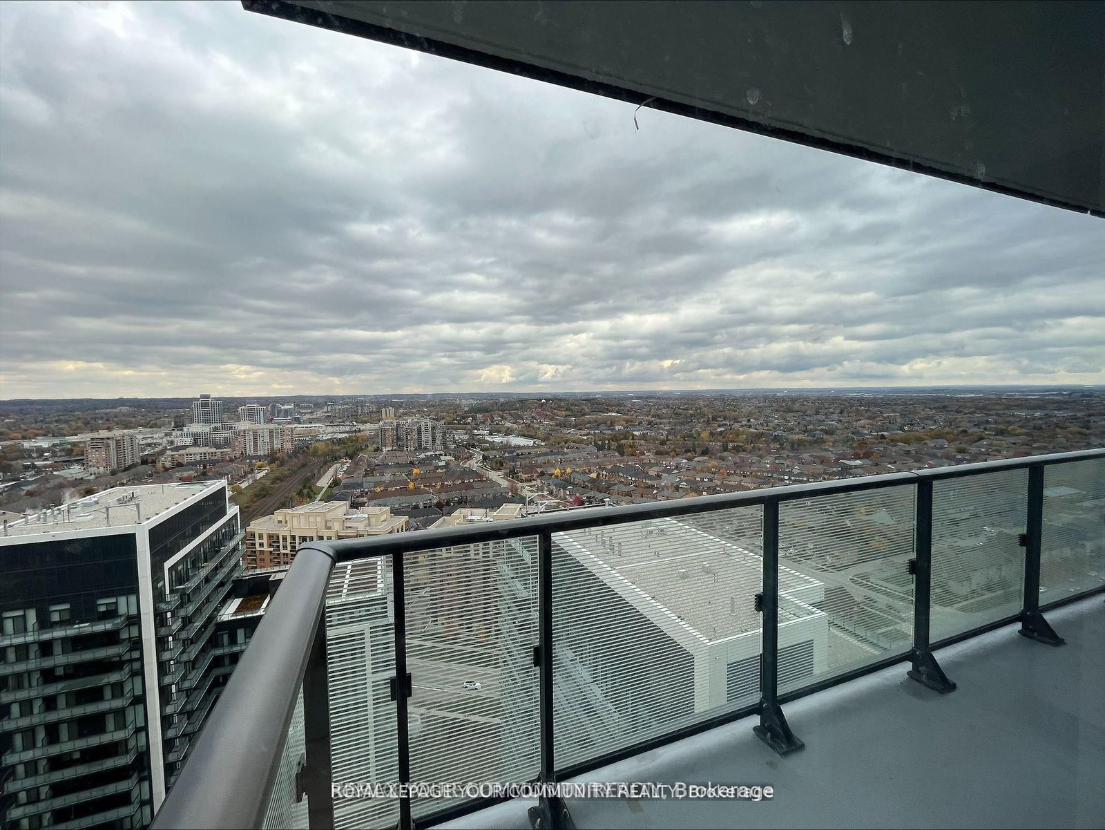 105 Oneida Crescent, Unit 2803 - Photo 21