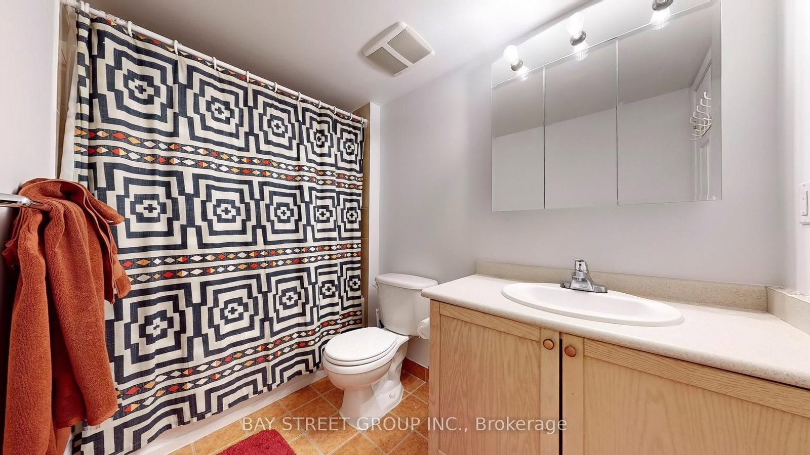 39 Oneida Crescent, Unit LPH19 - Photo 27