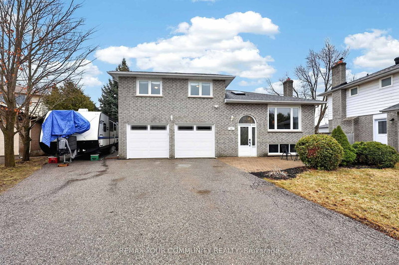 home for sale on 81 Crown Crescent