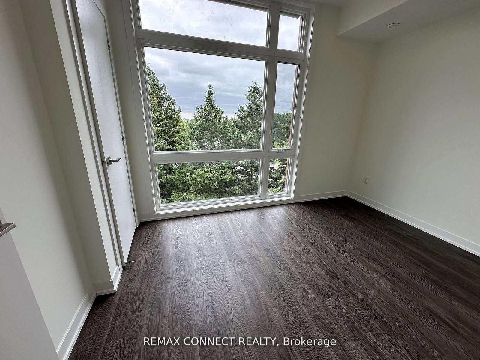 11 David Eyer Road, Unit 1518 - Photo 24