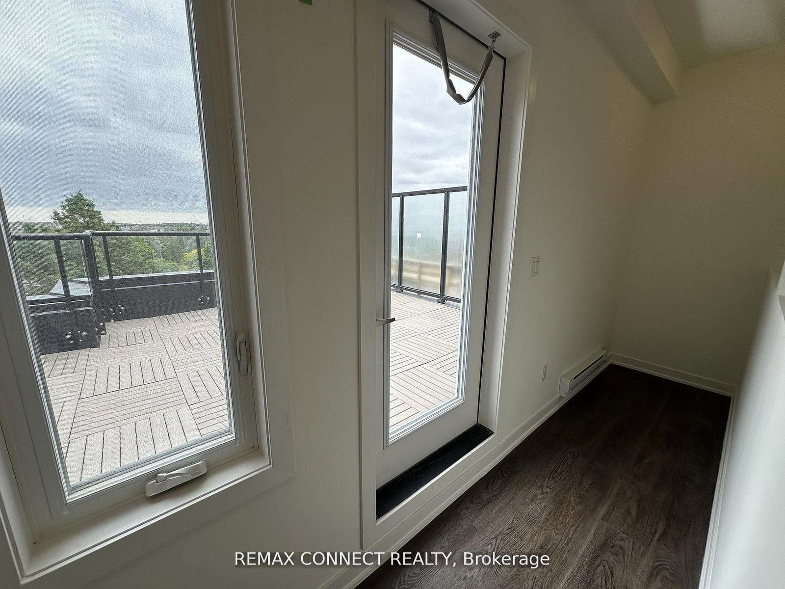 11 David Eyer Road, Unit 1518 - Photo 34