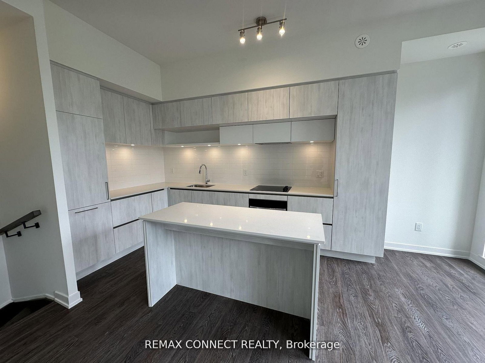 11 David Eyer Road, Unit 1518 - Photo 5