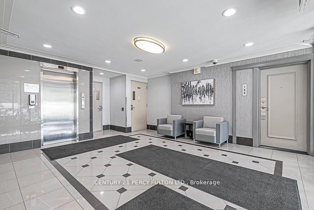 271 - 16 Elgin St, Markham, L3T 4T4 | Image 2