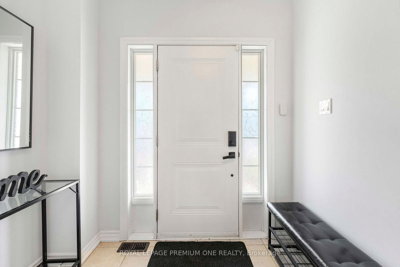 20 Warman St, New Tecumseth, L9R 0B9 | Image 3