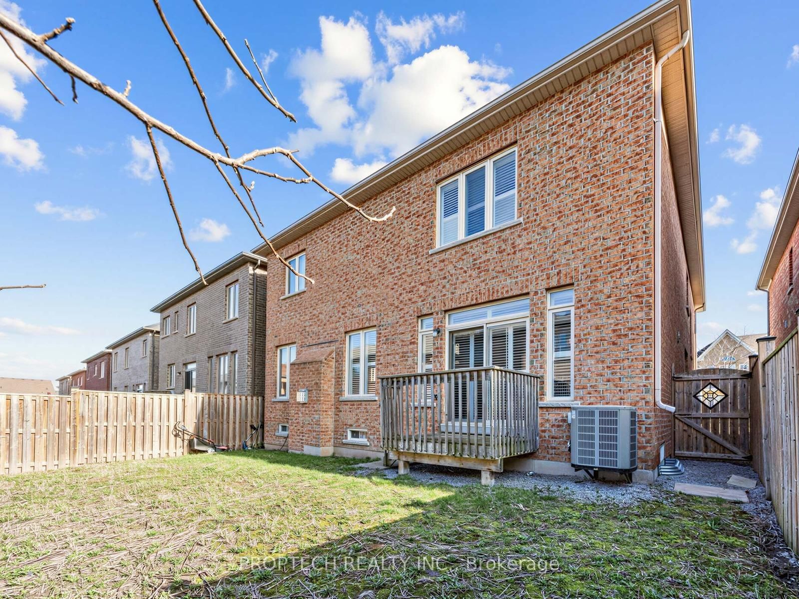 Detached House for sale at 40 Bracknell Avenue, Markham, Ontario, L6C 0R3 - Berczy - MLS: N13011248