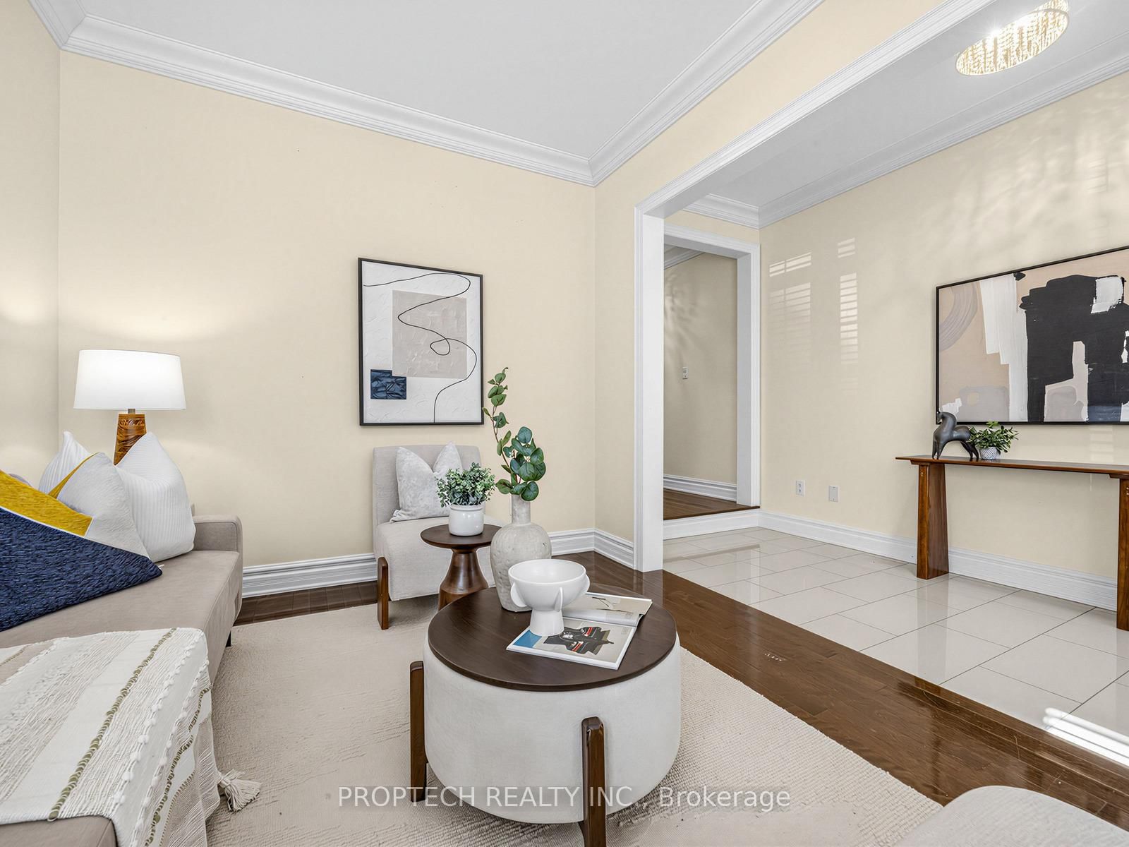 Detached House for sale at 40 Bracknell Avenue, Markham, Ontario, L6C 0R3 - Berczy - MLS: N13011248