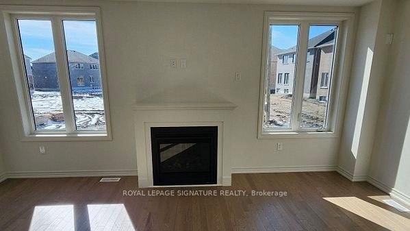 46 SANDHILL Crescent - Photo 4