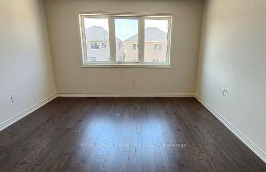 46 SANDHILL Crescent - Photo 7