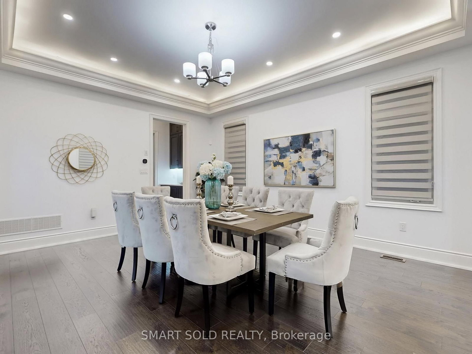 Detached House for sale at 209 Hillsview Drive, Richmond Hill, Ontario, L4C 4L8 - Observatory - MLS: N13011388