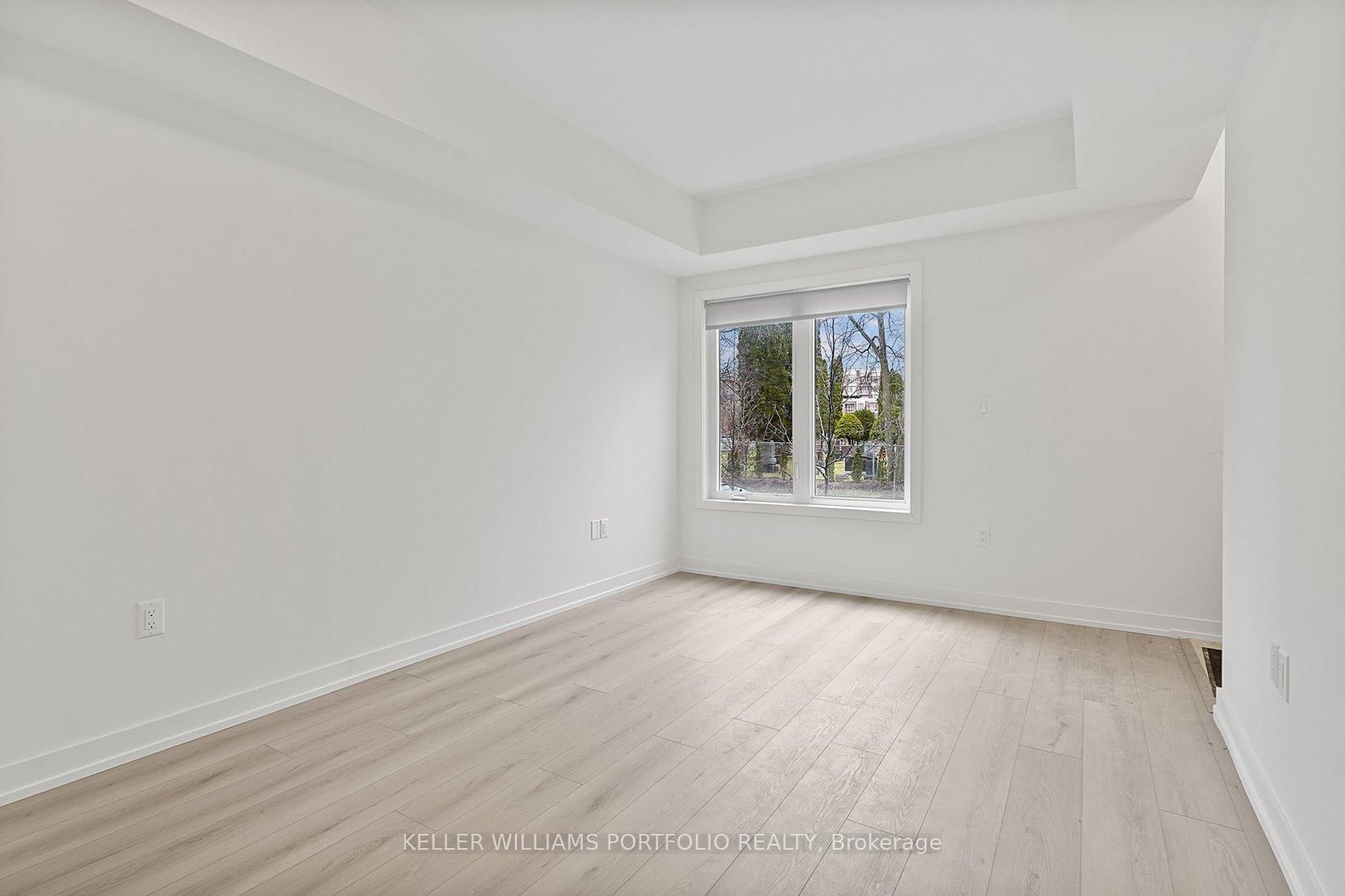 58 Elizabeth Street S, Unit 2205 - Photo 12