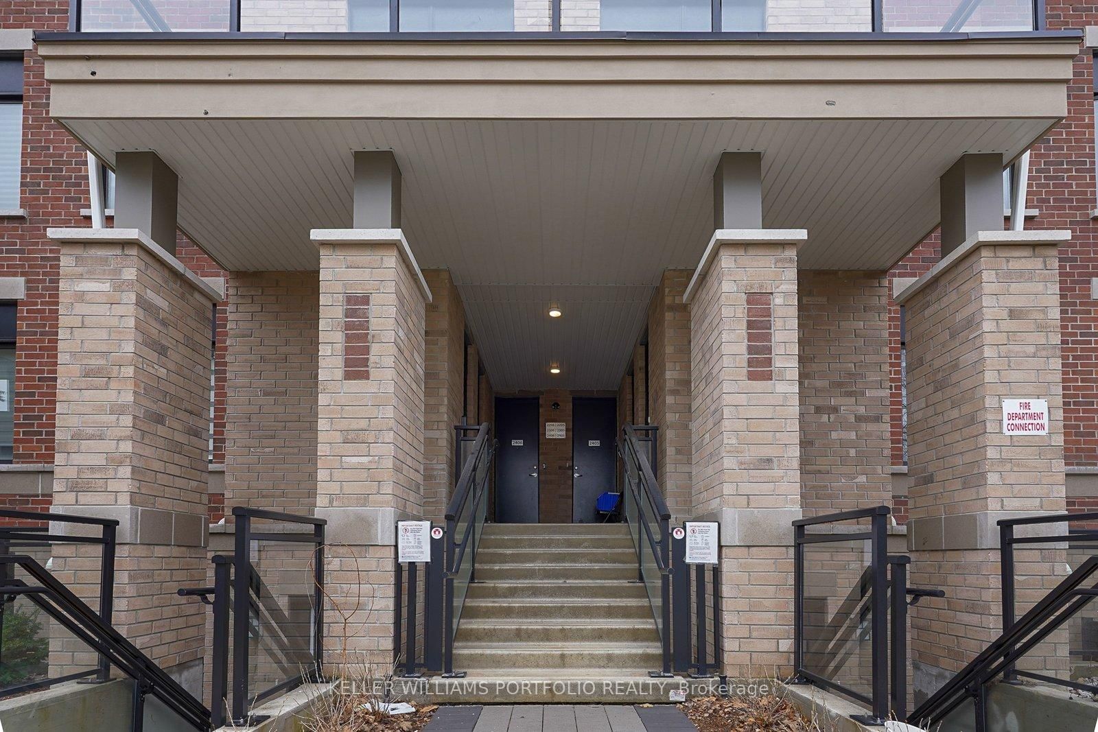 58 Elizabeth Street S, Unit 2205 - Photo 2