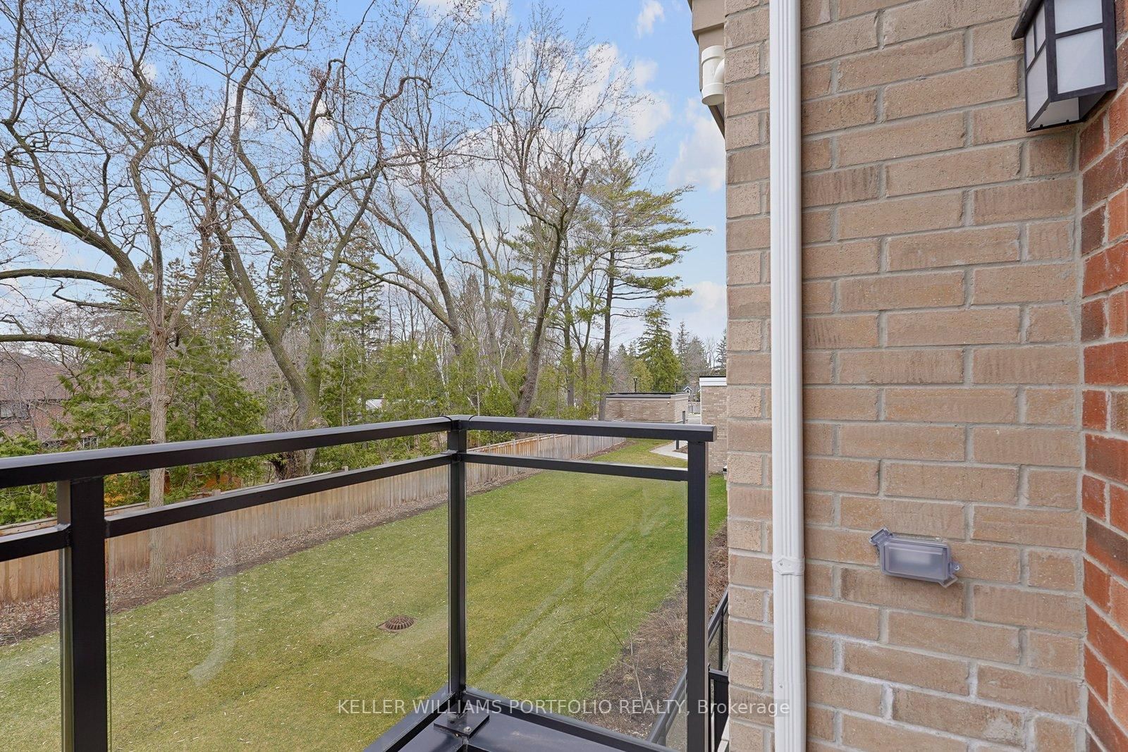 58 Elizabeth Street S, Unit 2205 - Photo 23