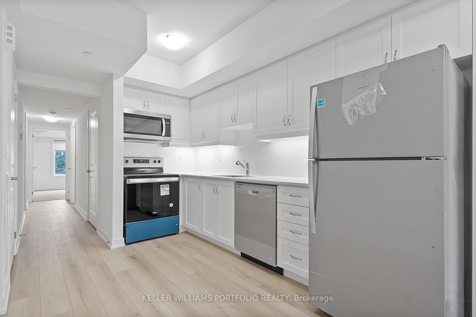 58 Elizabeth Street S, Unit 2205 - Photo 9