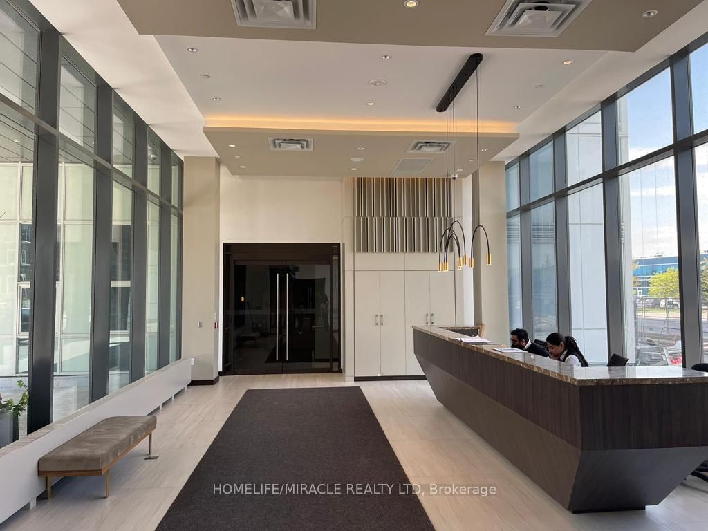 38 Honeycrisp Crescent, Unit 1617 - Photo 4