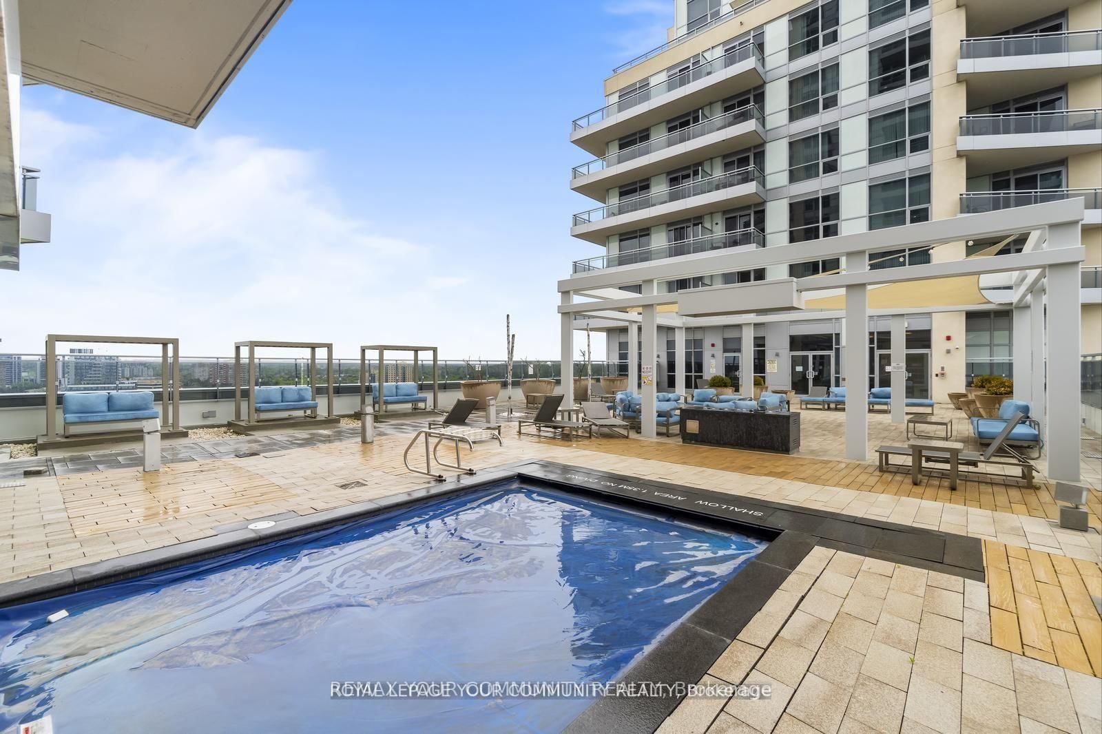 9201 YONGE Street, Unit 1613 - Photo 26