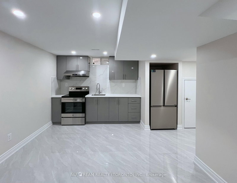 Bsmt - 133 Jinnah Ave, Markham, L3S 0G4 | Image 2