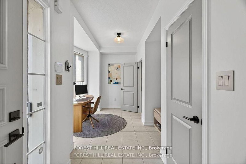 282 King Rd, Richmond Hill, L4E 1H3 | Image 3