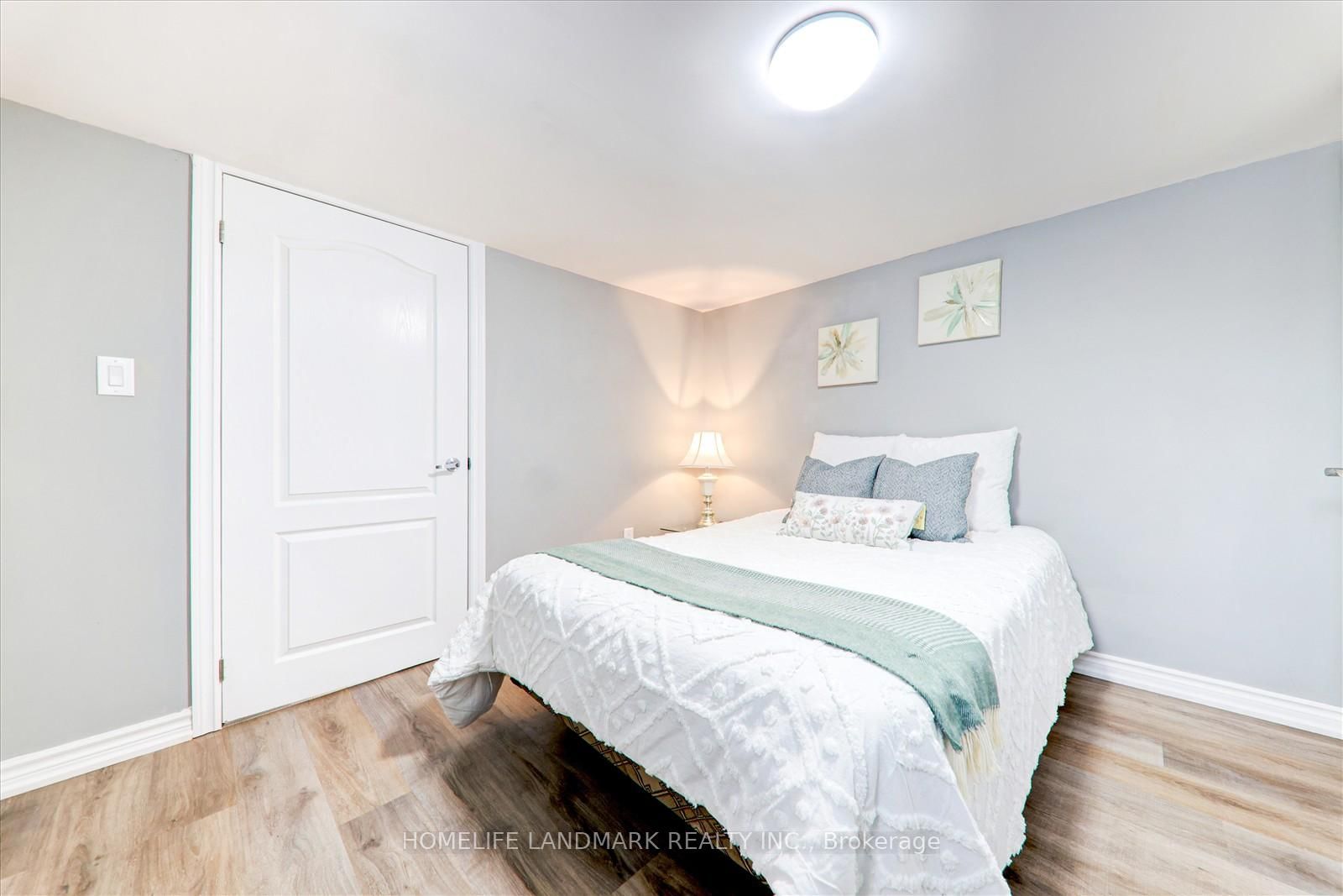 270 Rupert Avenue - Photo 16