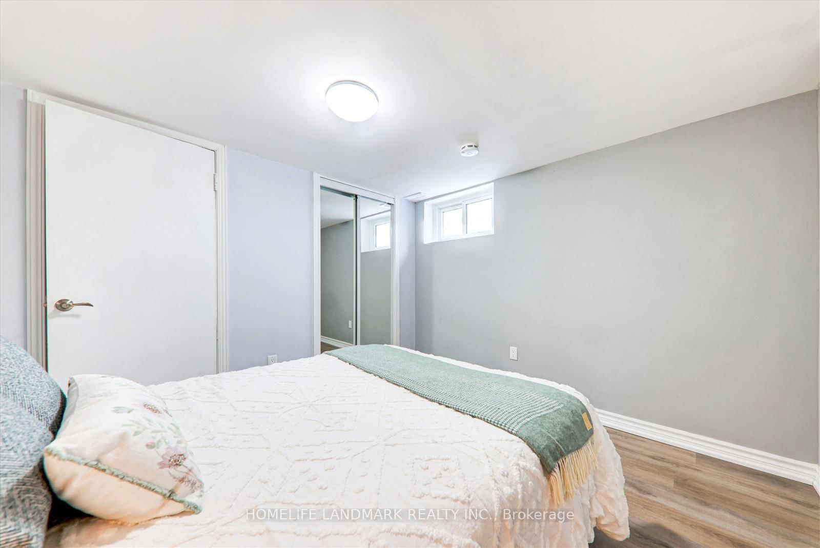 270 Rupert Avenue - Photo 17