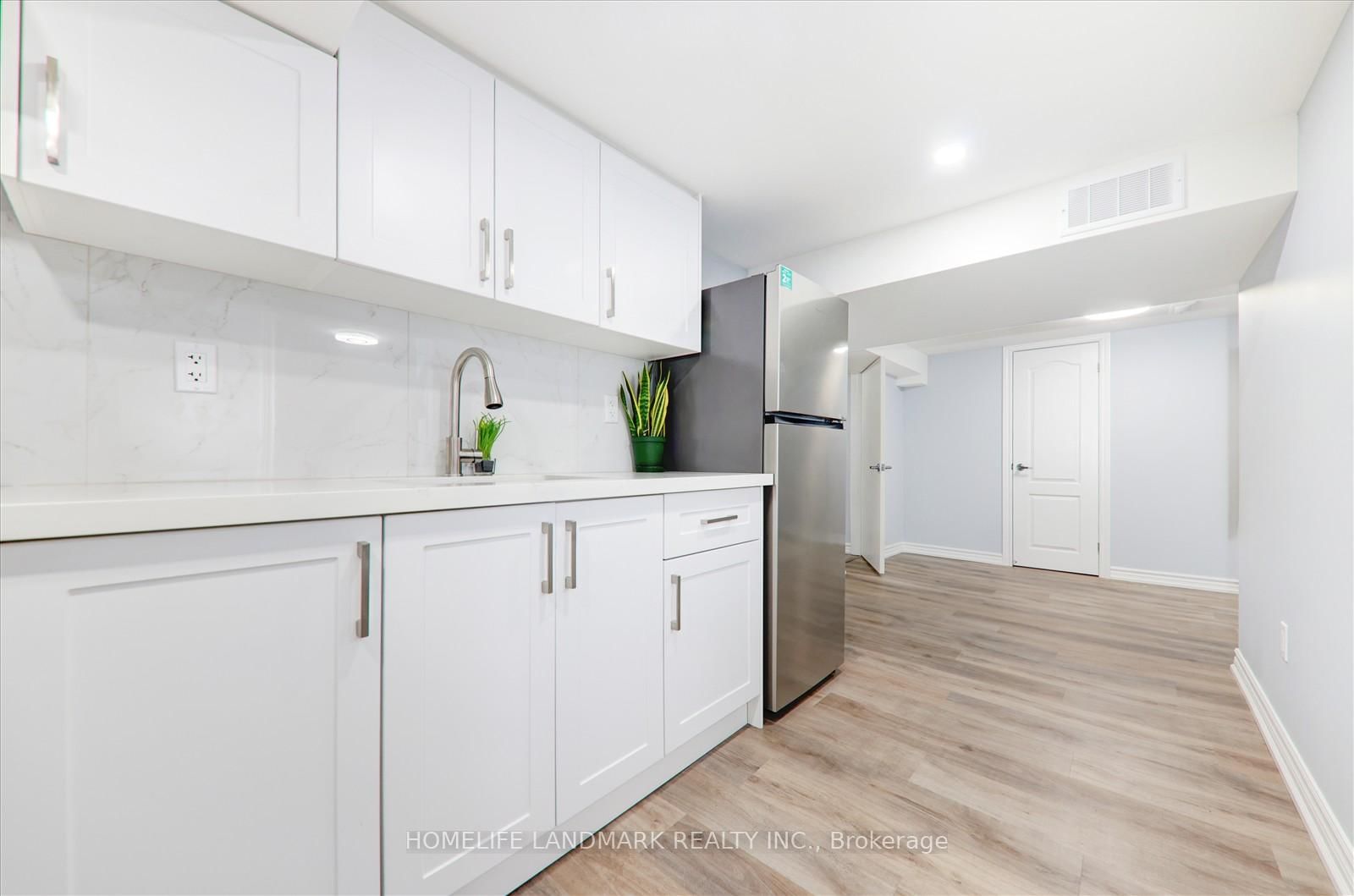 270 Rupert Avenue - Photo 19