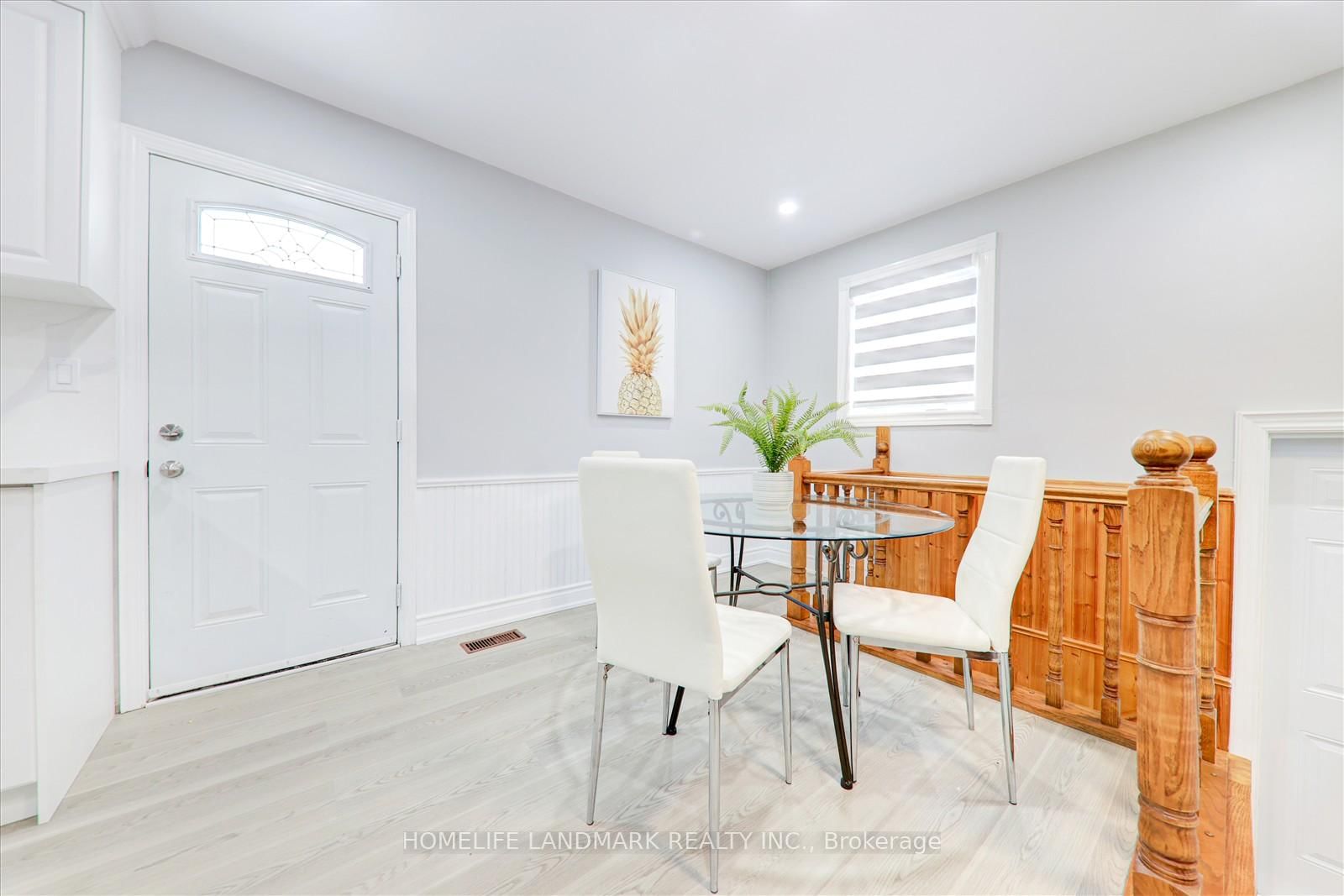 270 Rupert Avenue - Photo 7