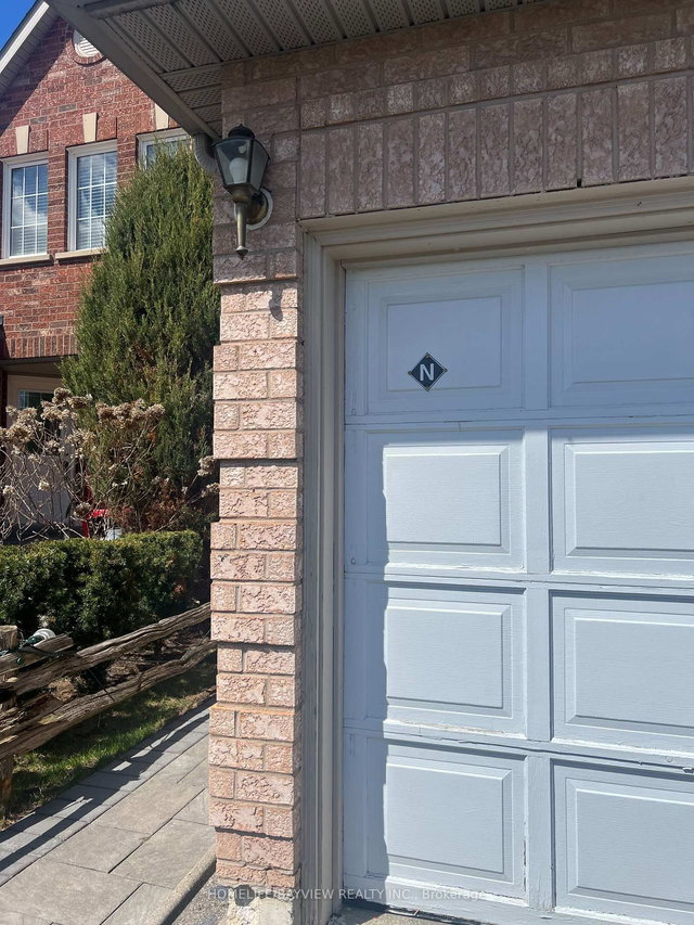 Bmnt - 367 Silken Laumann Drive