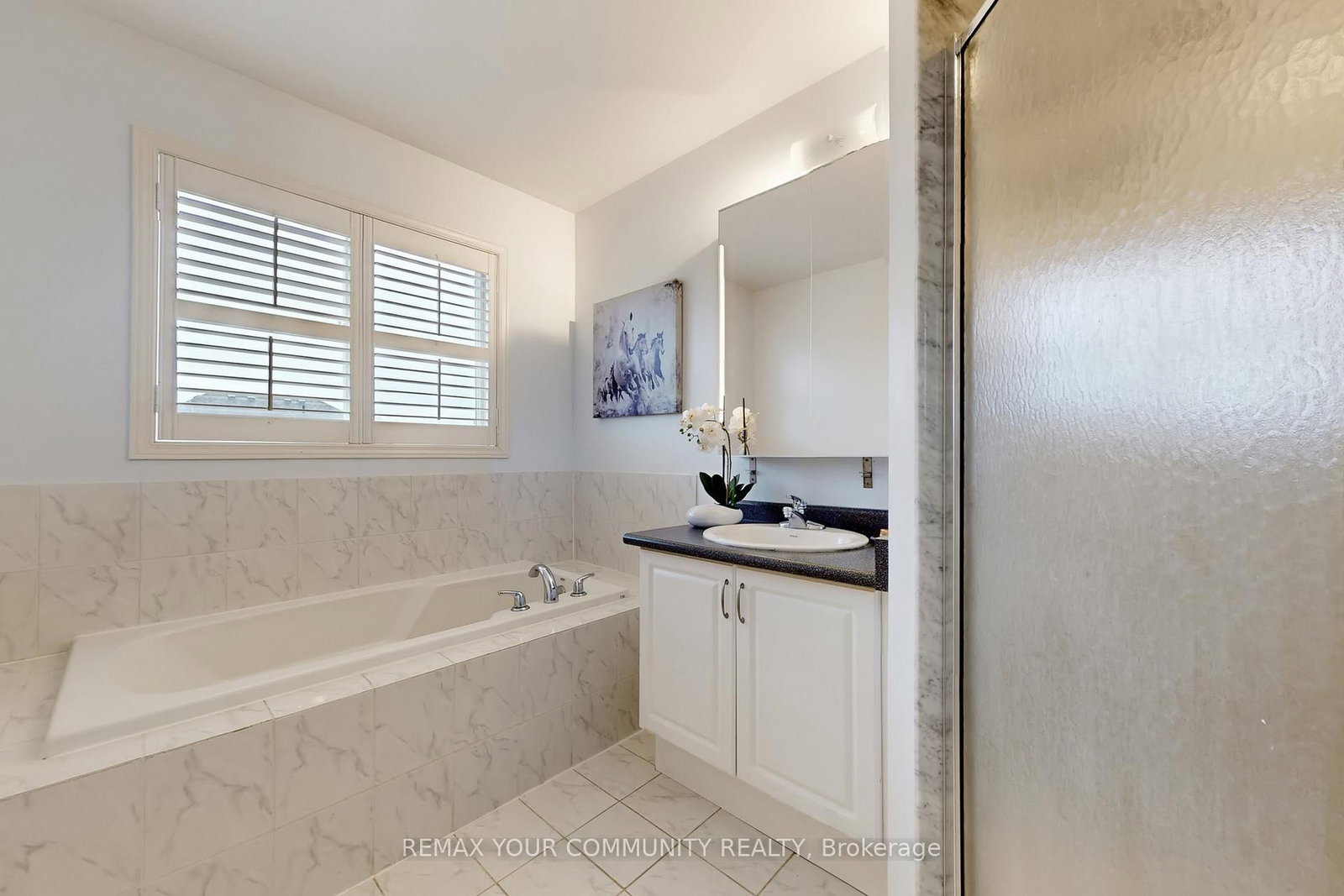 Semi-Detached House for sale at 139 Ascalon Drive, Vaughan, Ontario, L6A 0M4 - Patterson - MLS: N13012080