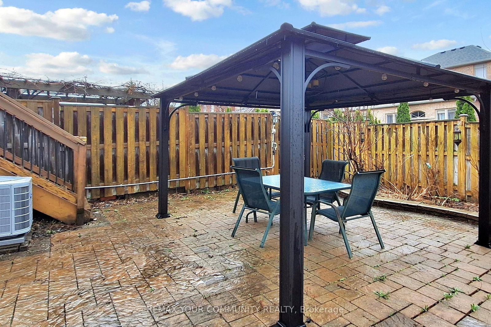 Semi-Detached House for sale at 139 Ascalon Drive, Vaughan, Ontario, L6A 0M4 - Patterson - MLS: N13012080